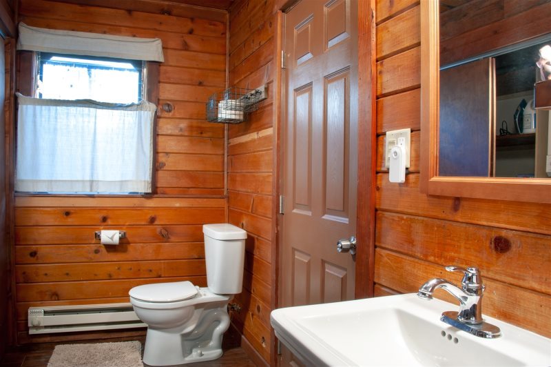 Sierra Vacation Home Rentals Comfy Cabin