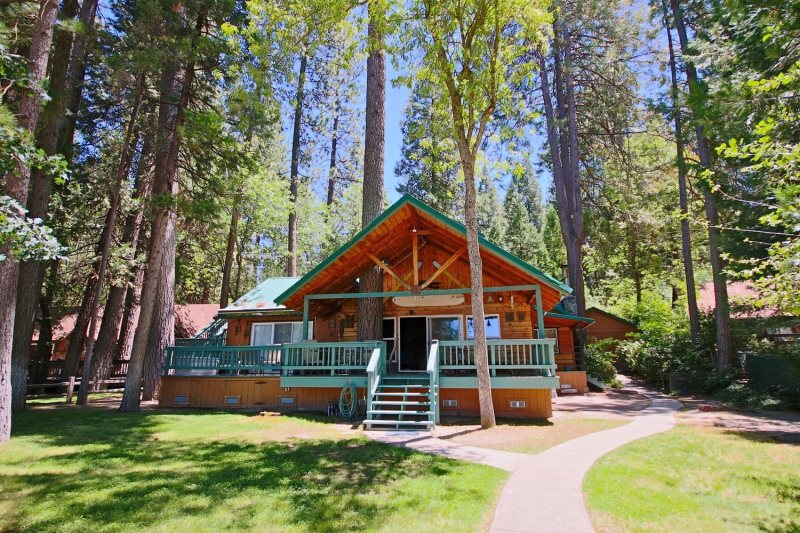 Sierra Vacation Home Rentals S P