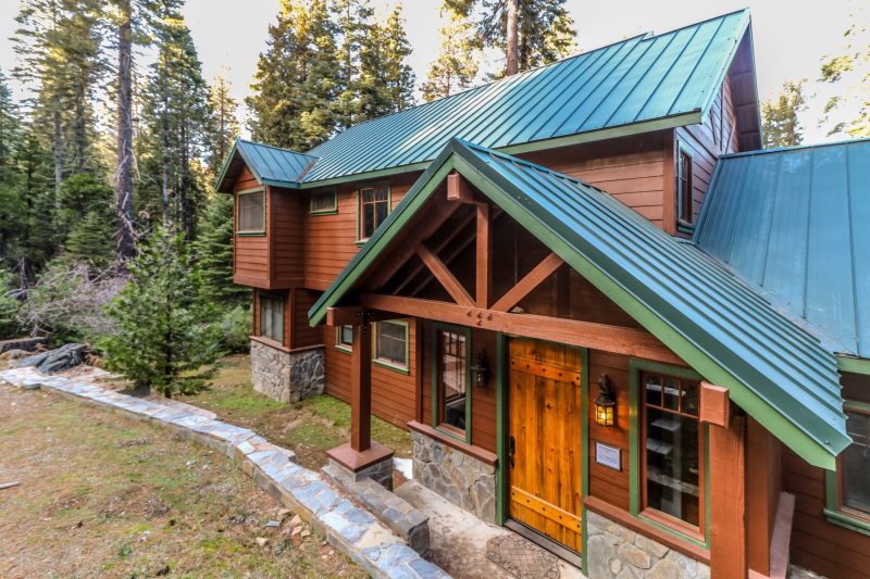 Sierra Vacation Home Rentals Yosemite Family Lodge