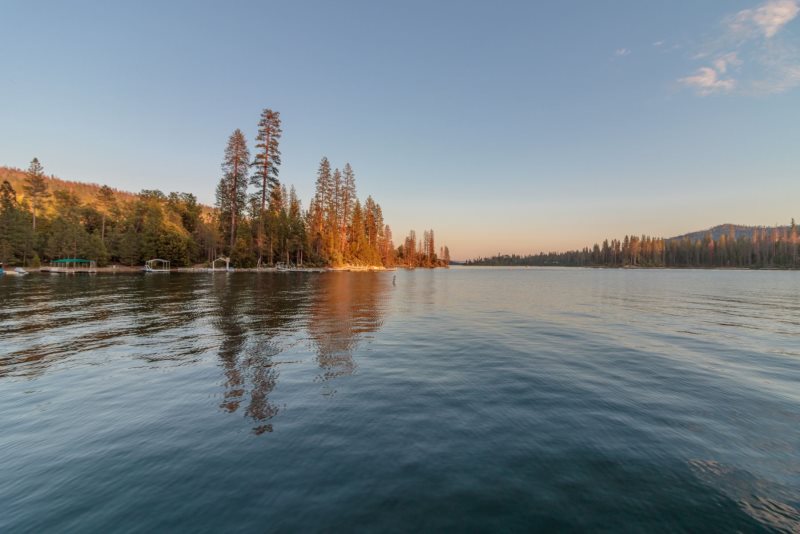 Sierra Vacation Home Rentals Lakeview Lodge