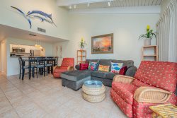 NEW LISTING - Fisherman's Paradise
