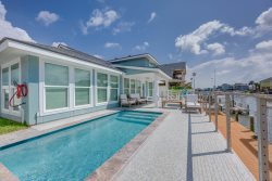 New Listing! Get Reel at Bahia Bay!