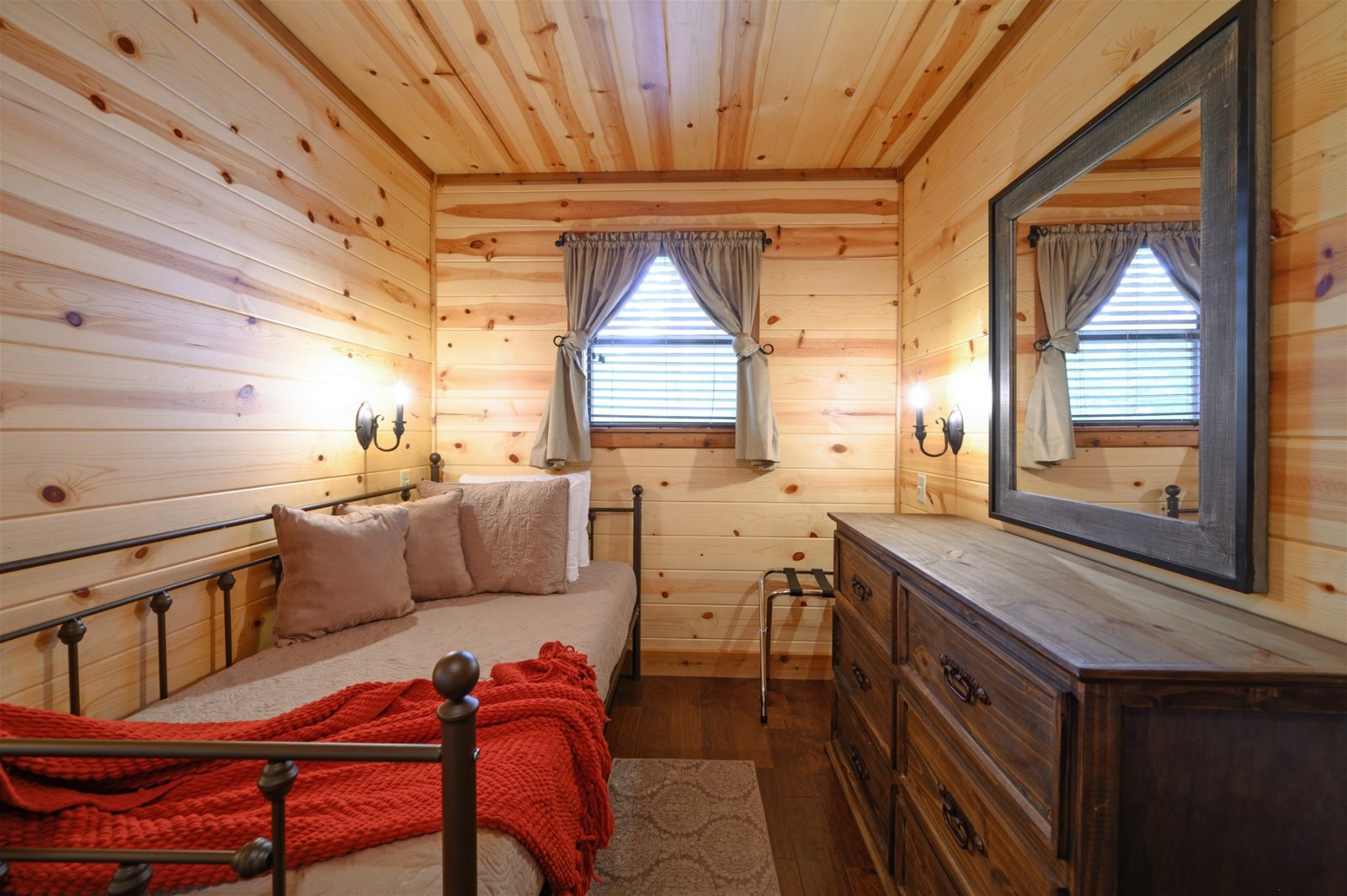 Kickapoo Pines in Broken Bow, Ok Beavers Bend Luxury Cabin Rentals