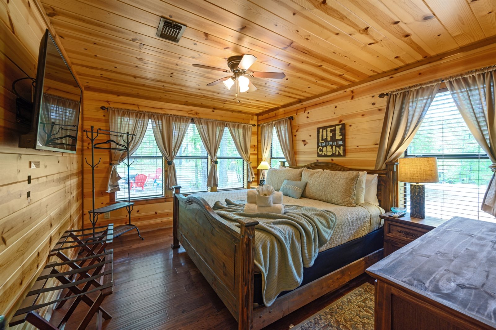 Kickapoo Pines in Broken Bow, Ok Beavers Bend Luxury Cabin Rentals
