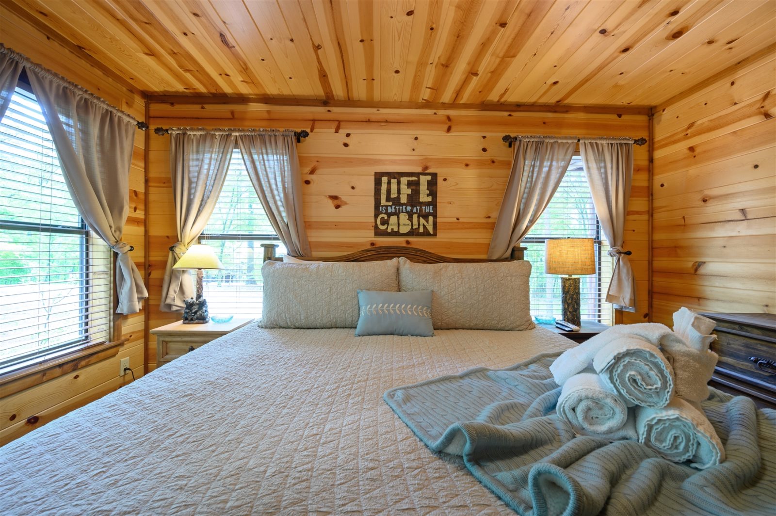 Kickapoo Pines in Broken Bow, Ok Beavers Bend Luxury Cabin Rentals