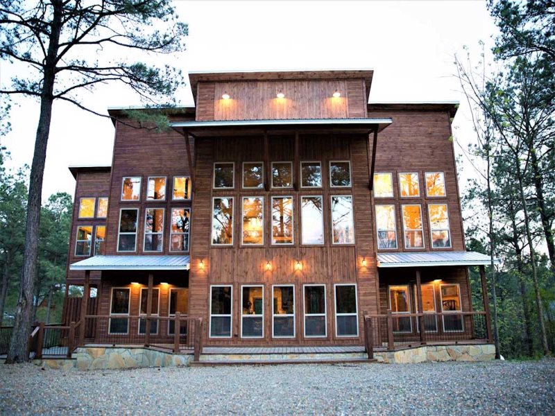 Camp Luxe In Broken Bow Ok Beavers Bend Luxury Cabin Rentals