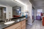 MP104 vanity with make up sitting area