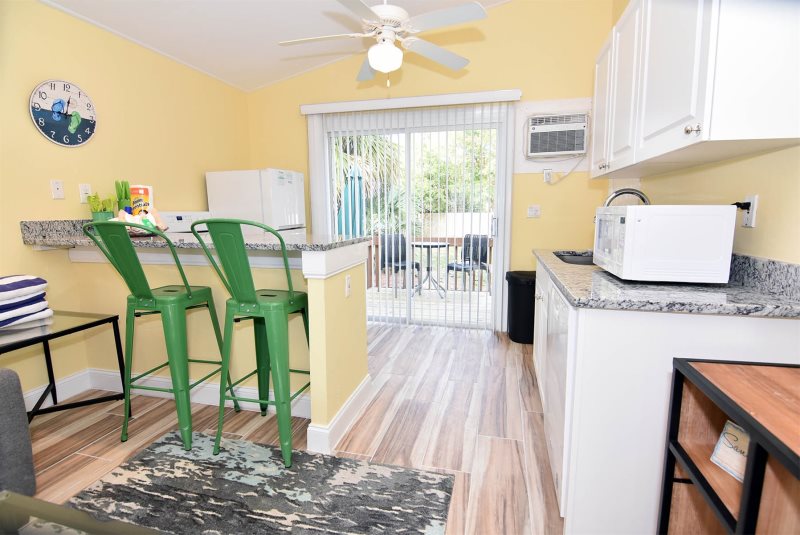 Dream Vacation Rentals L Palms Of Sanibel Green Cottage Sanibel