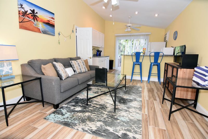 Dream Vacation Rentals L Palms Of Sanibel Blue Cottage Sanibel