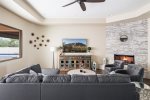 Cable TV, Fireplace, plenty of room