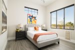 Bedroom 5 with Queen bed