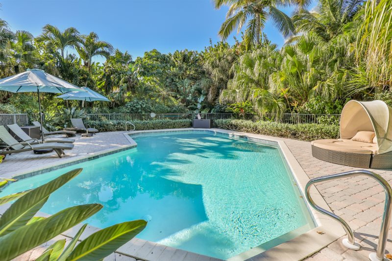 Sanibel Captiva Island Vacation Rental Tween Waters Captiva Vacation Rental Best Vacation Destination Captiva Island Captiva Waterfront Hakuna Matata Events Pet Friendl Retreat Waterfront Paradise