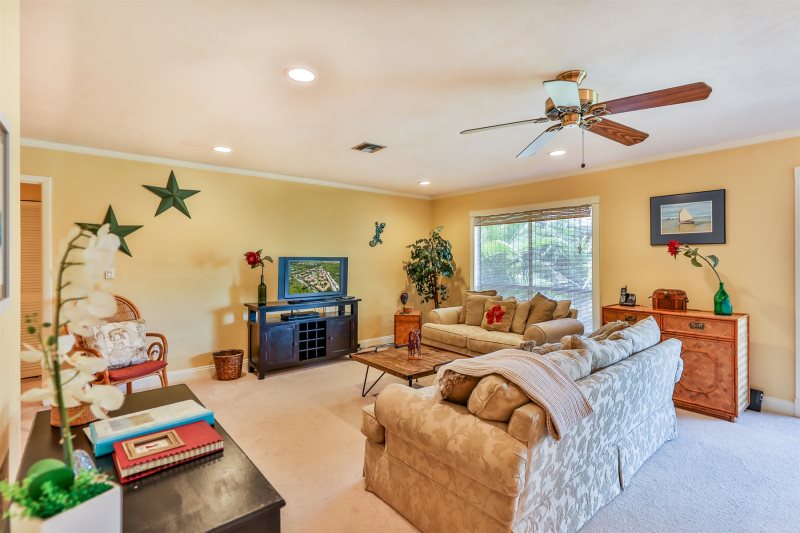 Blind Pass Blind Pass F210 Sanibel Captiva Island Vacation Rentals Sanibel Condo Bowman S Beach