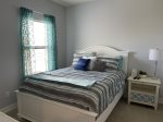 2nd Guest room with Queen