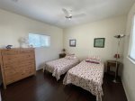 Guest bedroom with twin beds - can be pushed together for a king size