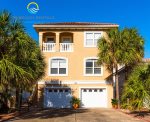***New listing with 2 minute walk to beach!!!