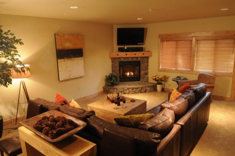 Collins Lake Resort Grand Lodge South 201