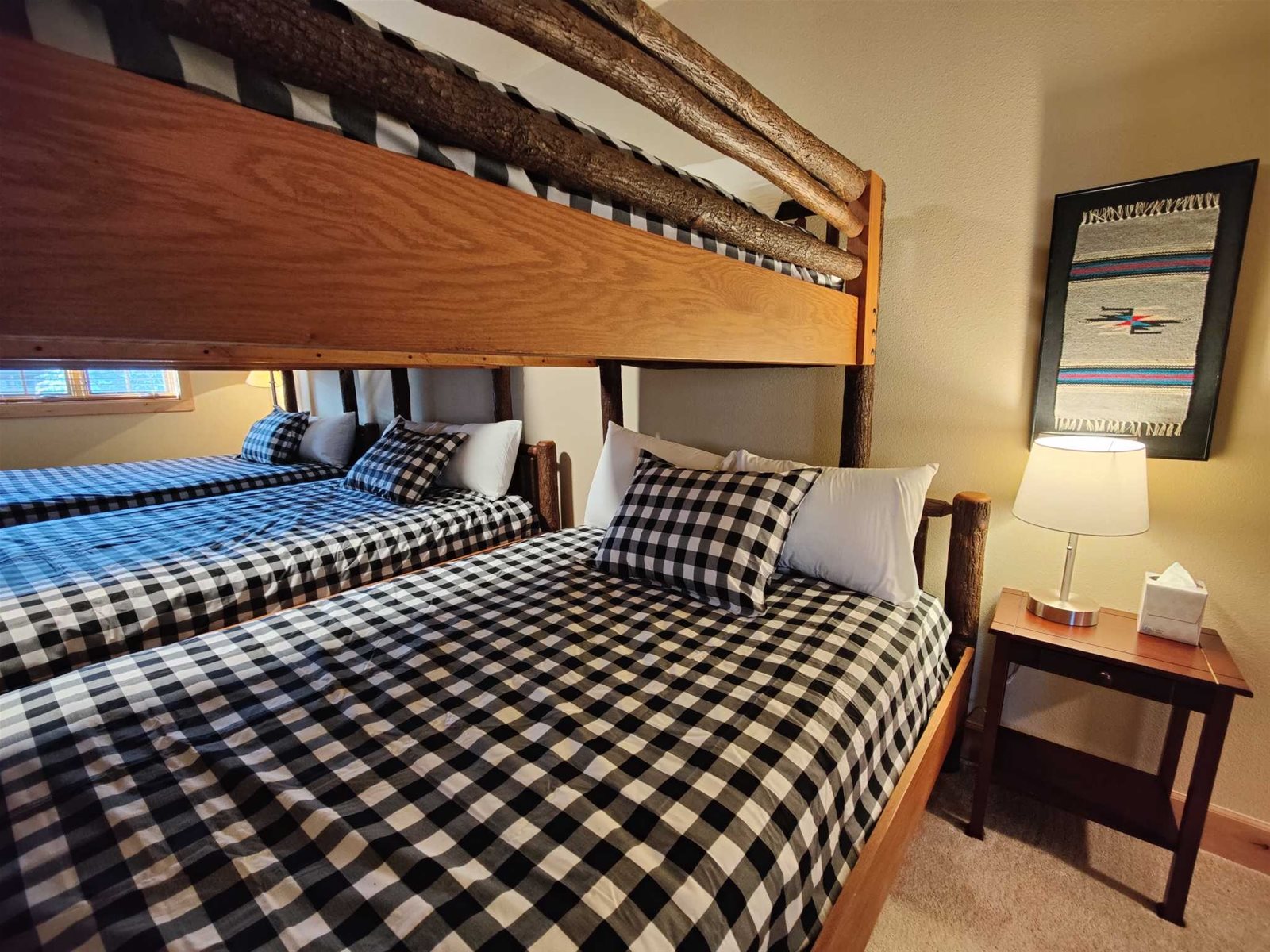 Collins Lake Resort Grand Lodge North 17