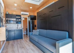  Crown Point Tiny Home C12- Hot Tub 