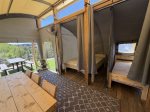 Glamping Ridge - Group Dome F2