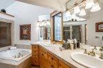 Master Bathroom w Double Sinks, Steam Shower, & Sunken tub