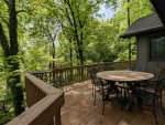 Dining outdoors 