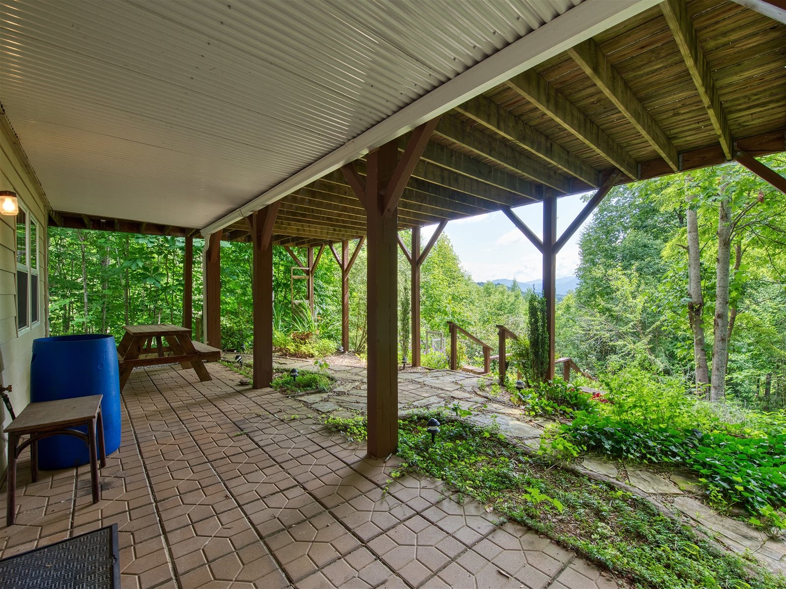 Sunburst Realty Rentals Waynesville Valley and Lake Junaluska