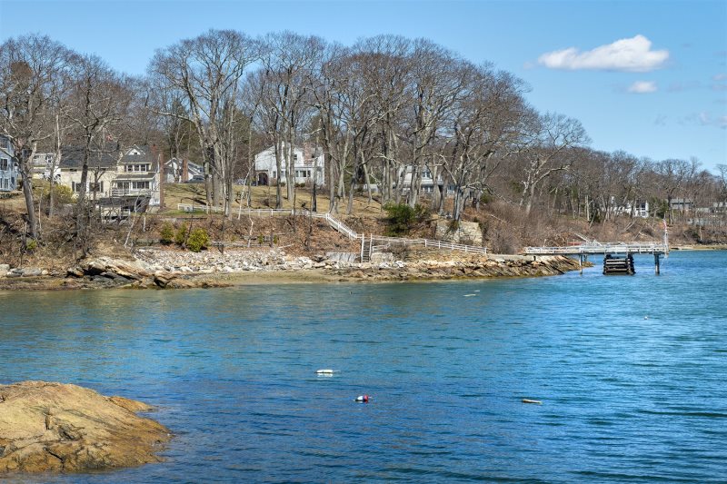 37 Casco Terrace Rental in Falmouth, Maine Legacy Properties