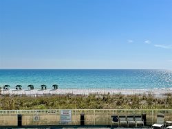 Beachfront, No Worries, Beach Happy 208