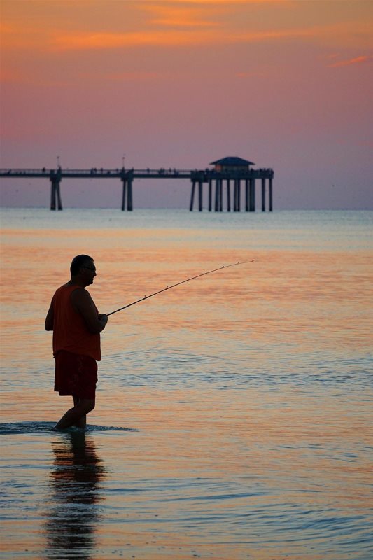 This Beautiful 1 Bedroom 2 Full Bathroom Penthouse Condo