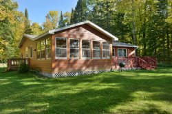 Eberts Hideaway- Now Available Year Round!