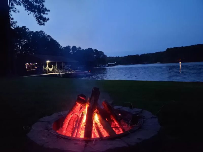 Vacation Rentals Lake Gaston Family Vacations Lake FrontLake