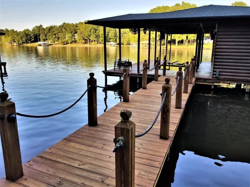 Lake Gaston Vacation Rentals SueDan's Cozy CabinVacation Rentals