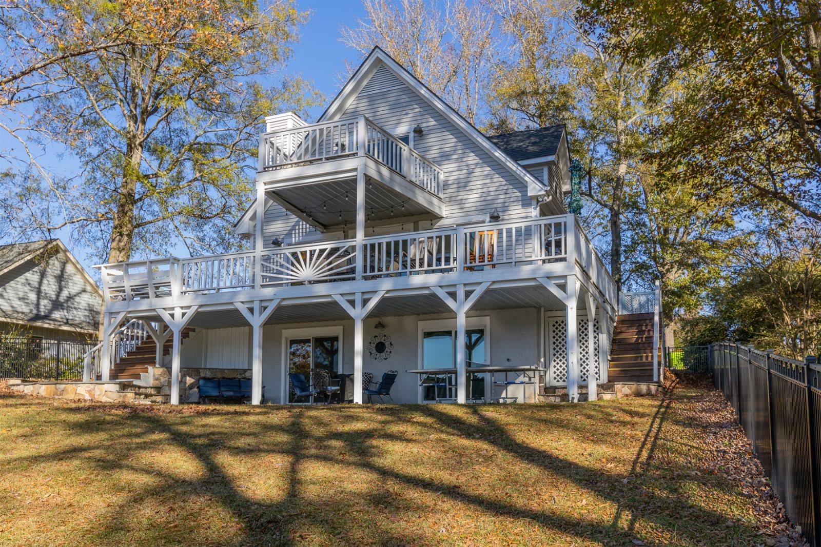 Lake Gaston Vacation Rentals Blue PointeVacation Rentals Lake