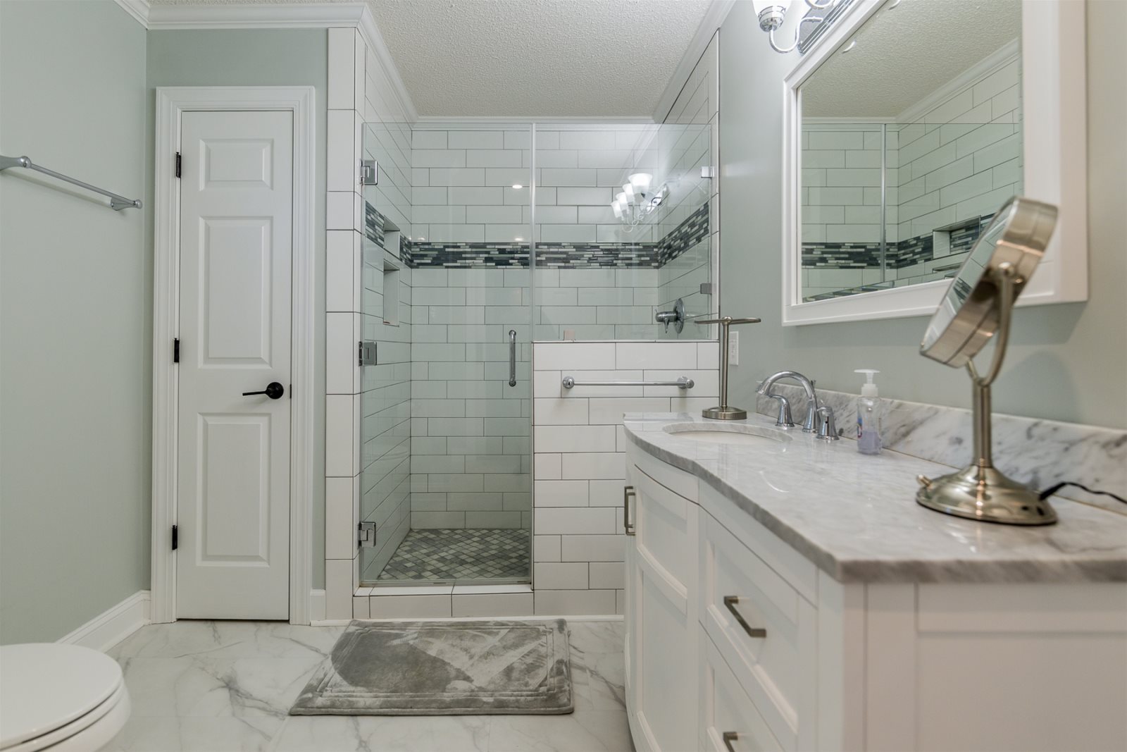 Lake Gaston Vacation Rentals Blue PointeVacation Rentals Lake