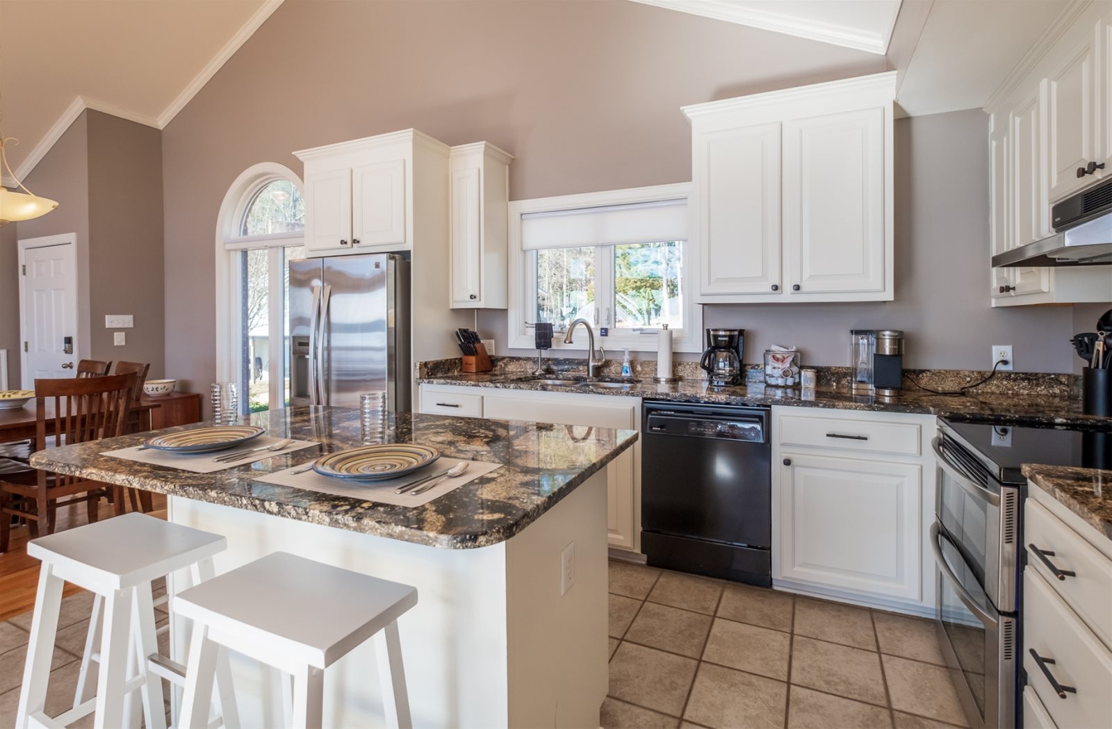 Lake Gaston Vacation Rentals Grandview Lodge Vacation Rentals Lake