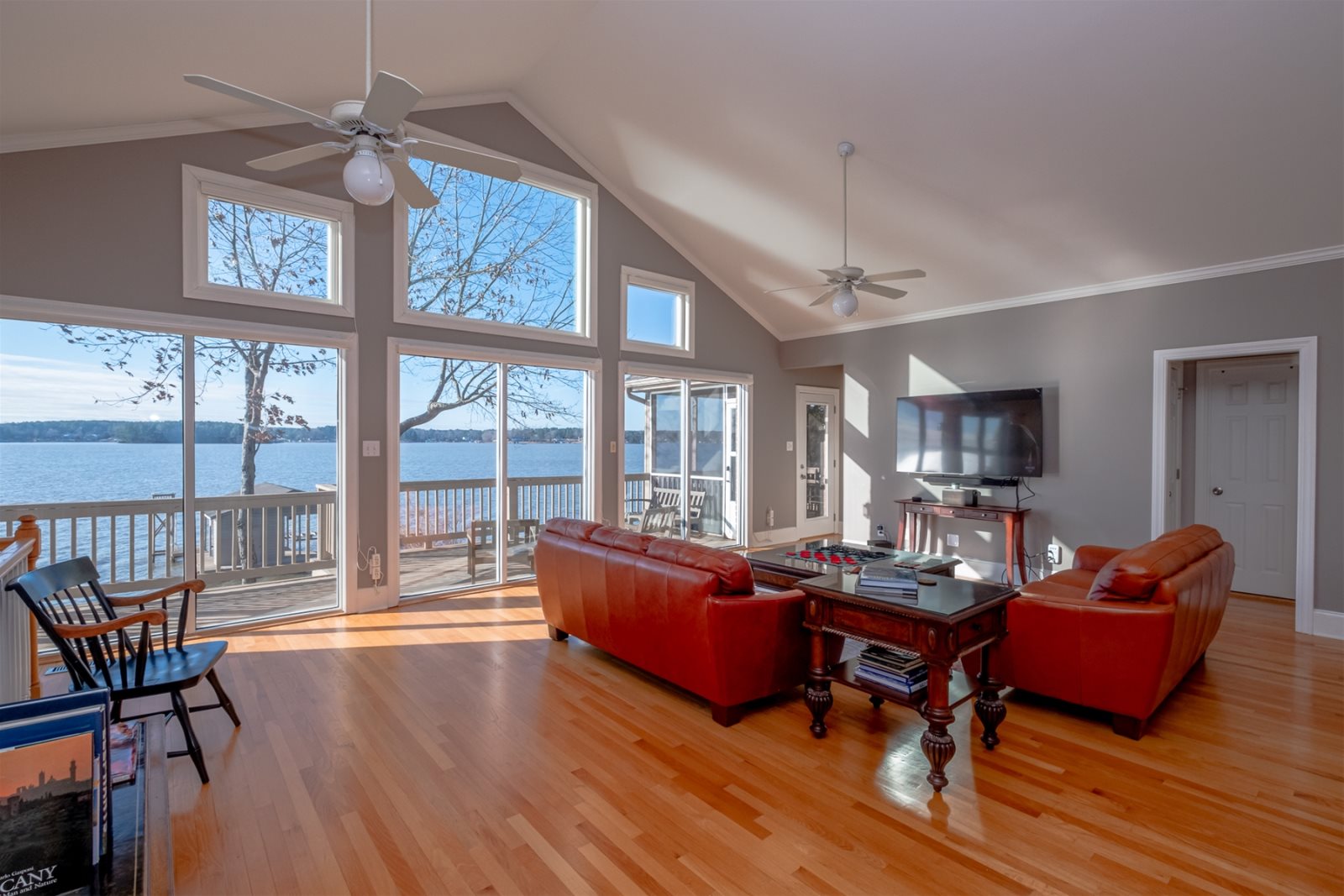 Lake Gaston Vacation Rentals Grandview Lodge Vacation Rentals Lake