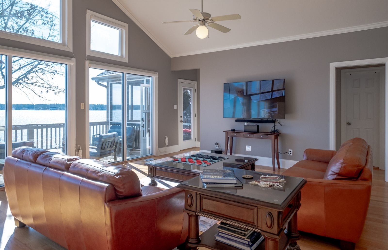 Lake Gaston Vacation Rentals Grandview Lodge Vacation Rentals Lake