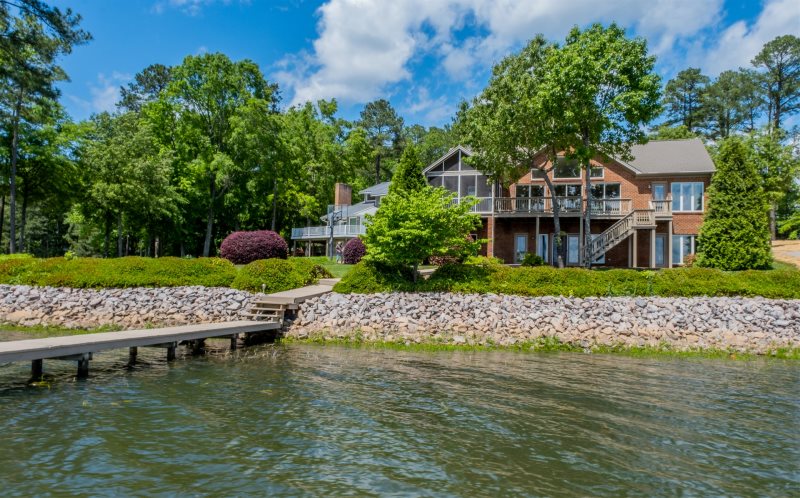 Lake Gaston Vacation Rentals Grandview Lodge Vacation Rentals Lake Gaston Family Vacations Lake Front Lake House Vrbo Waterfront Rentals Rental Properties Real Estate Sunset Lake Gaston Bracey Calendar Of Events For Lake Gaston 2022