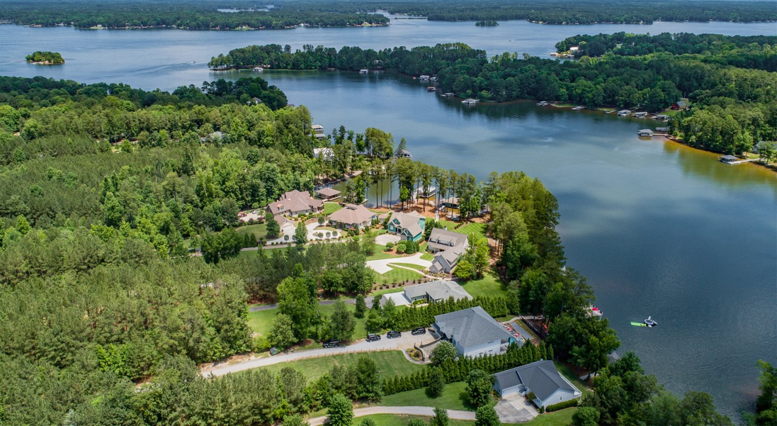 Lake Gaston Vacation Rentals Dock DazeVacation Rentals Lake Gaston