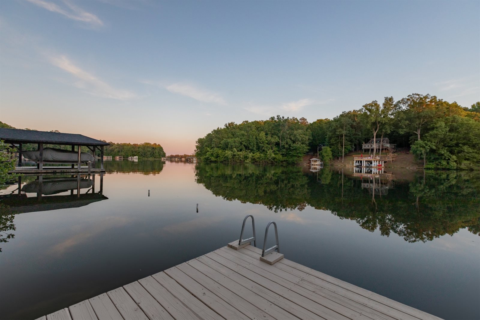 Lake Gaston Vacation Rentals Sunny Sylvan Hideaway Vacation Rentals