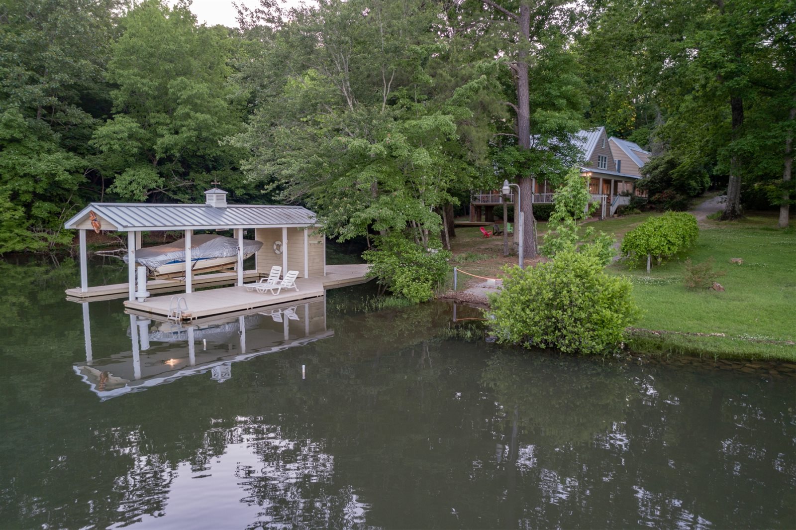 Lake Gaston Vacation Rentals Sunny Sylvan Hideaway Vacation Rentals