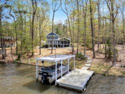 Gone Coastal LKG | Great Location | Freshly Renovated