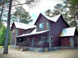 Diamond in the Pines|5 BEDROOMS|Outdoor Playset|Game Room w/Pool Table, Arcade Game Table|Media Room|Hot Tub|Fireplaces
