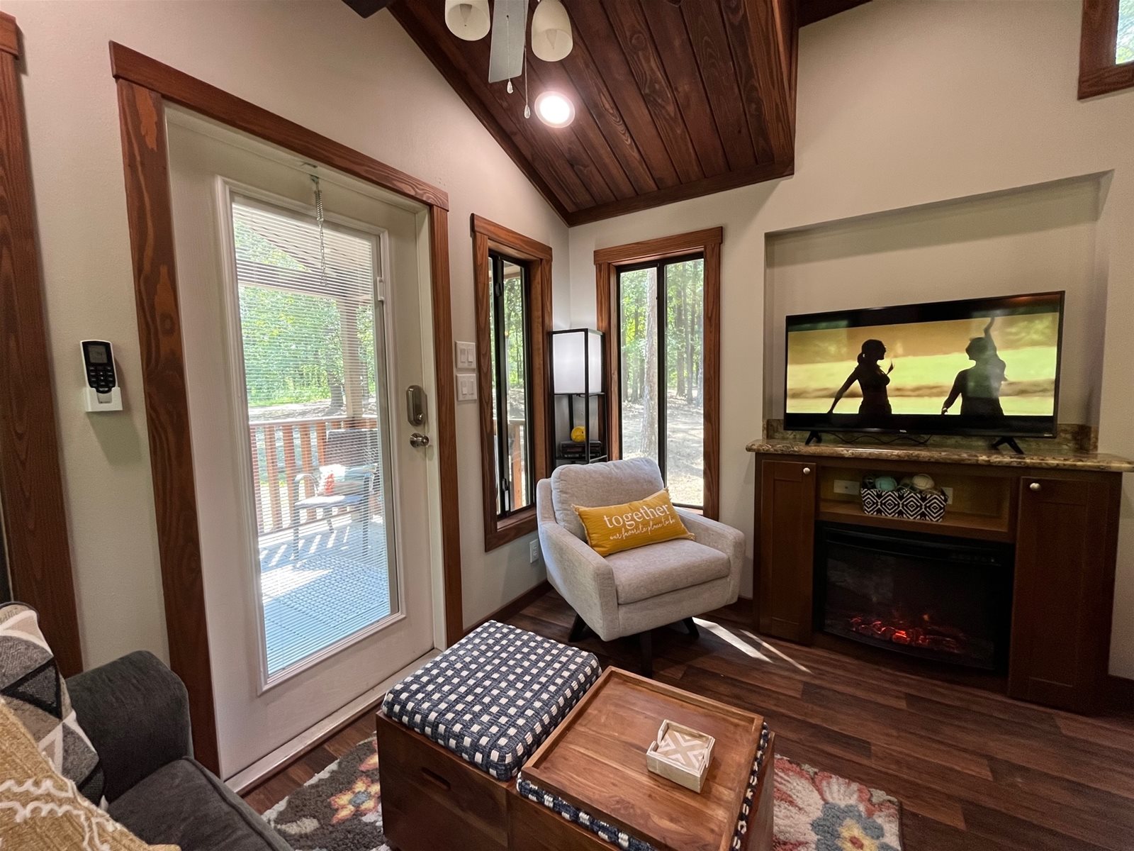 Snuggle Up/1 bedroom/Tiny House/Broken Bow Oklahoma Sweetwater