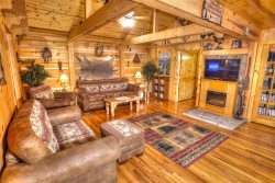 BEAUTIFUL PREMIUM!!!  2 Bedroom Newly Renovated Cabin with HOT TUB