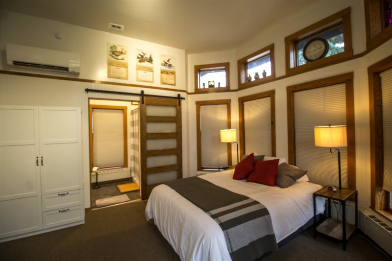 Vacation Rentals Duluth Mn Vacations Business Trips Lake Superior Downtown Canal Park Grandmas Marathon