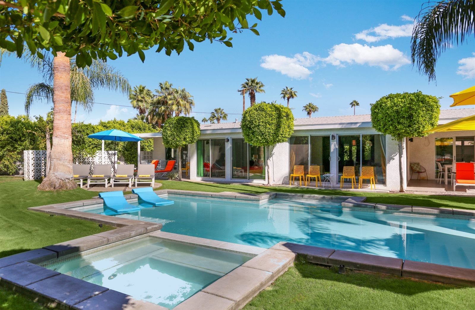 Palm Springs Poolside Retreat Palm Springs Vacation Rental Poolside