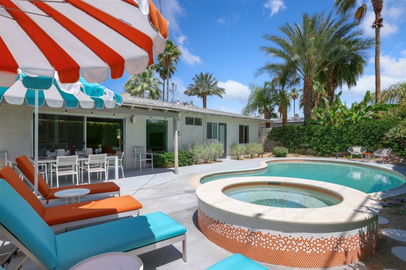 Poolside Bungalow - Palm Springs Vacation Rental - Poolside Vacation ...