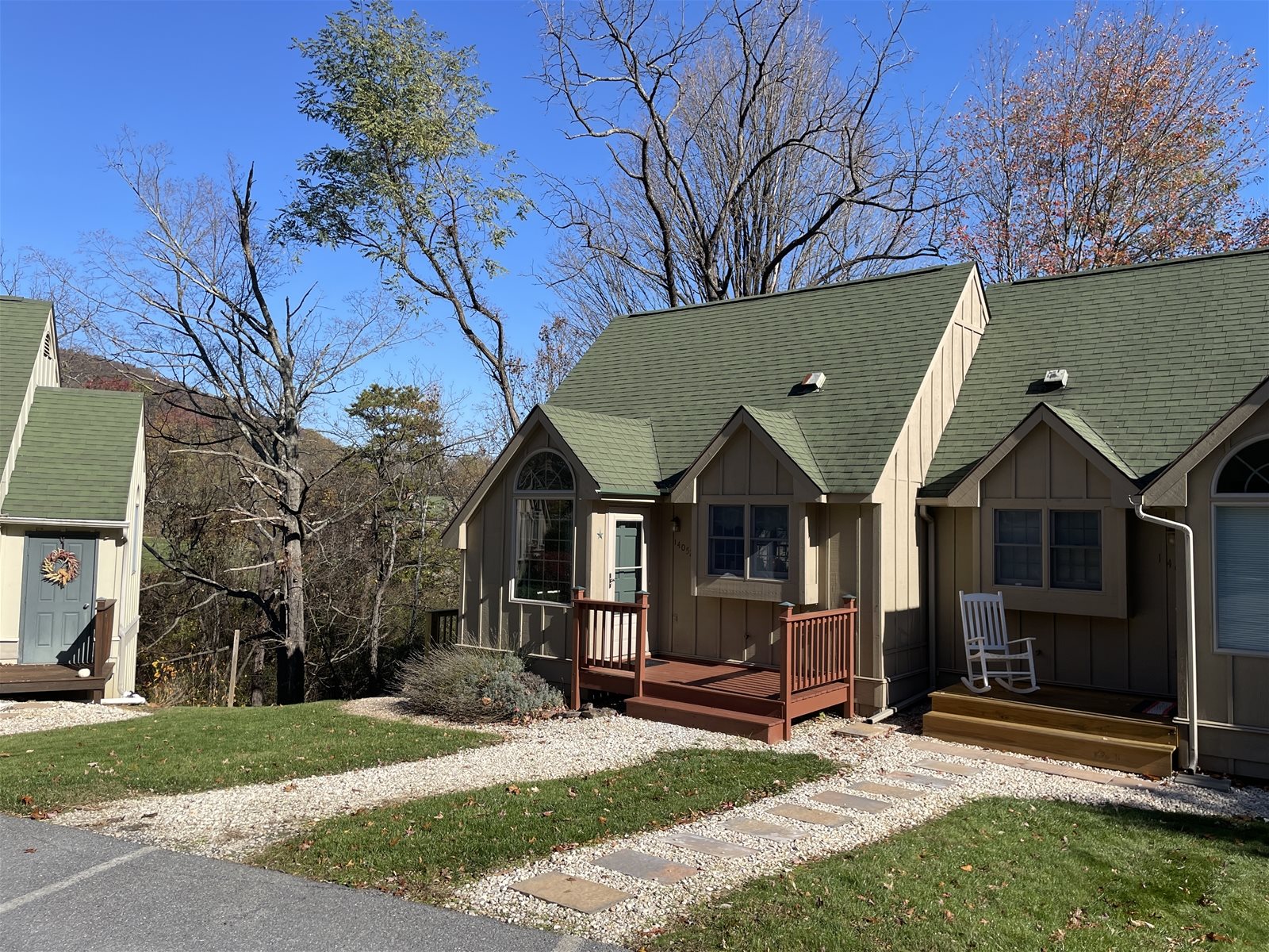 14052 Blairs Ridge Drive Maple Way family